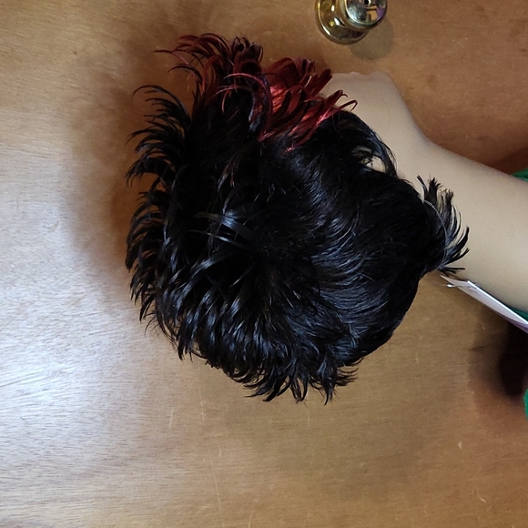 Short Black / Red Spiky Wig - Picture 6 of 6